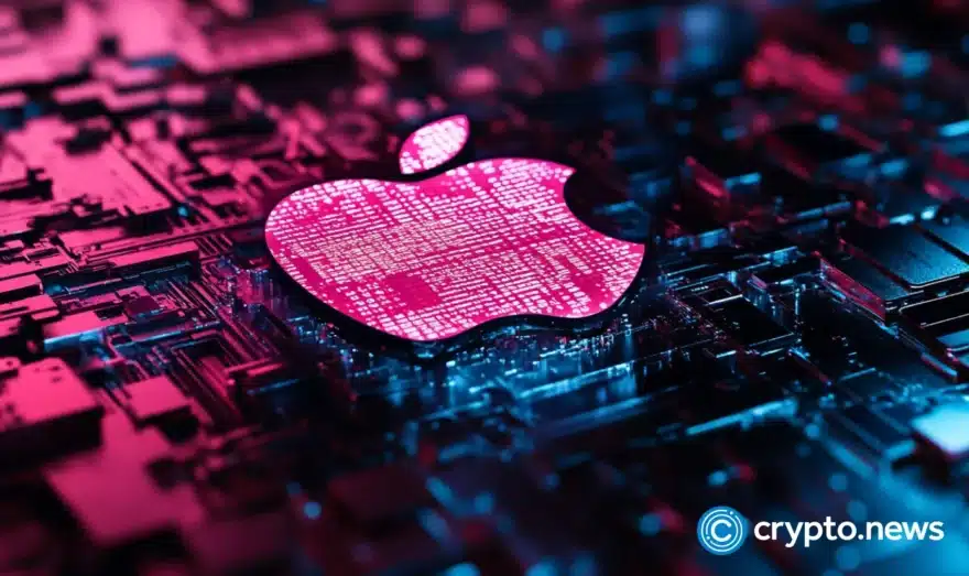 Buffett cuts Apple stake and buys Alphabet shares
